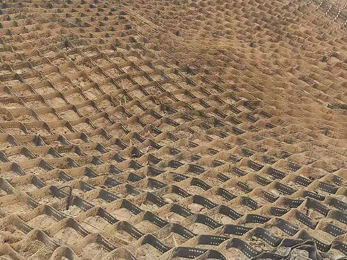 客土喷播 - 河北川鑫边坡防护工程有限公司图片4